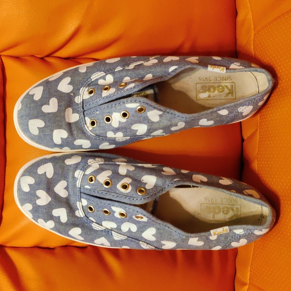 Keds Heart Canvas Shoes Size 5.5